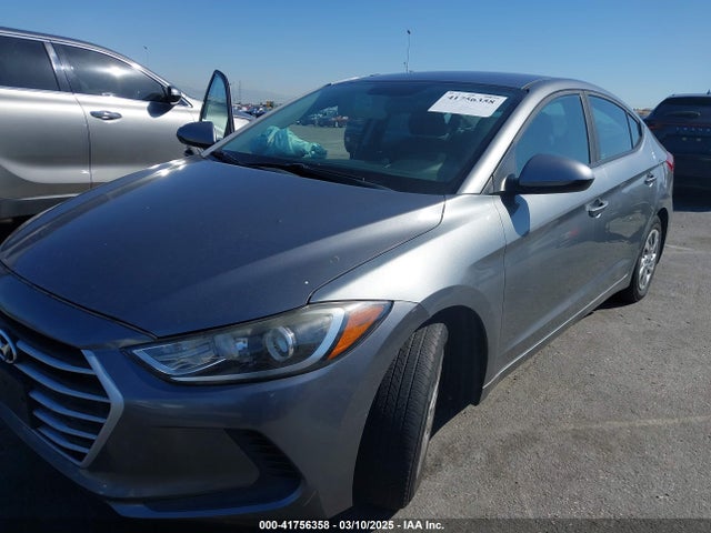 Hyundai ELANTRA SE 2018 KMHD74LF4JU453211 Image 6