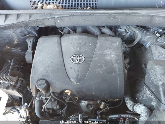 5TDBZRFH2KS743601 Toyota Highlander Le