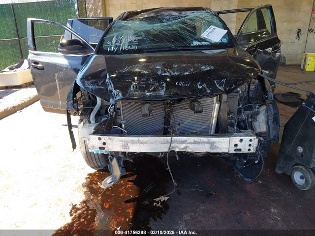 5TDBZRFH2KS743601 Toyota Highlander Le