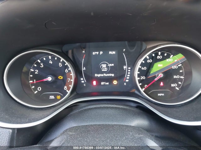 3C4NJDBB8LT132715 Jeep Compass Latitude 4x4