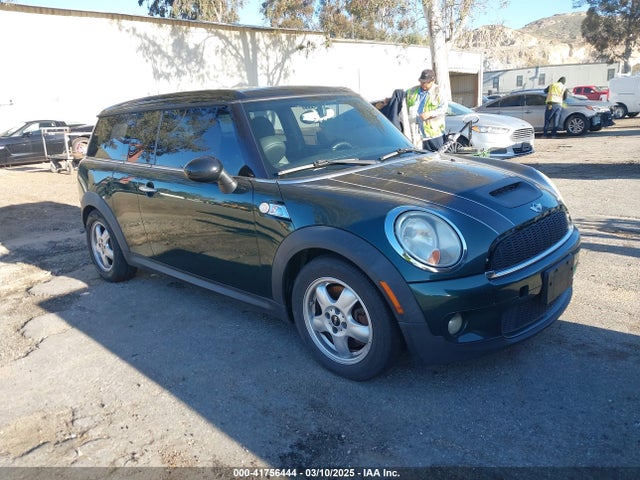 2010 MINI COOPER S CLUBMAN WMWMM3C56ATZ32456 Photo 0