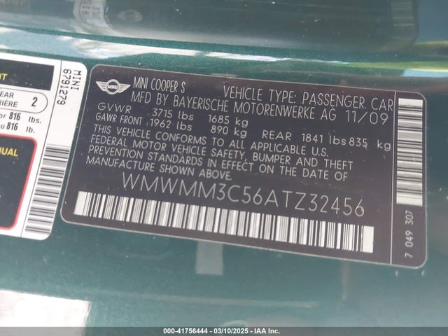 2010 MINI COOPER S CLUBMAN WMWMM3C56ATZ32456 Photo 8