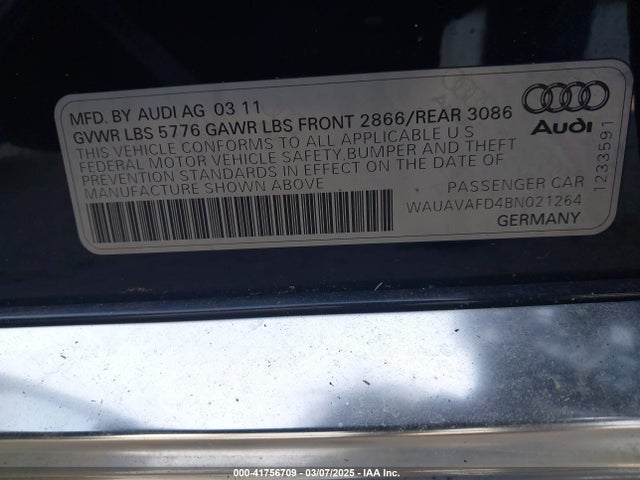 2011 AUDI A8 WAUAVAFD4BN021264 Photo 8