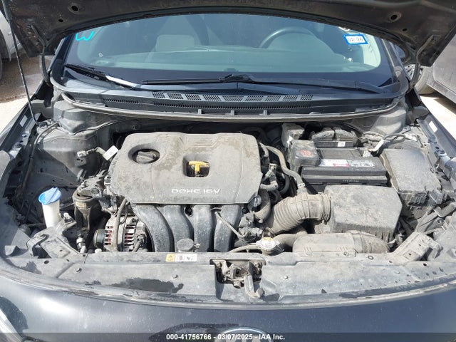 KIA FORTE LX 2017 3KPFK4A72HE157703 Image 10