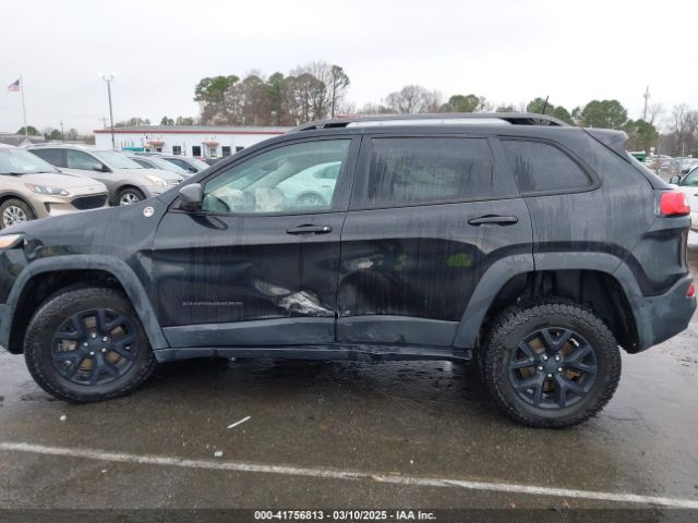 1C4PJMBS5GW304062 Jeep Cherokee Trailhawk