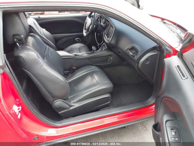 2C3CDZAT3FH878268 Dodge Challenger R/t