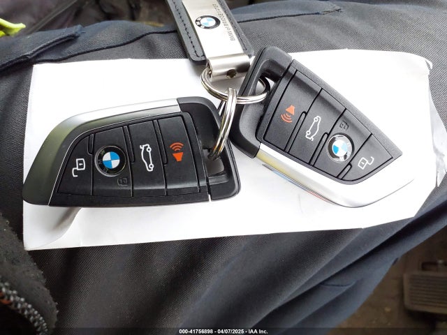 WBY33HD03SFT93004 BMW I4