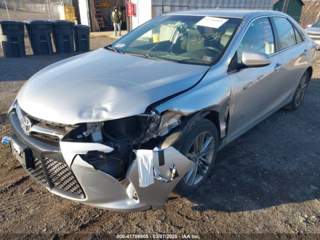 4T1BF1FK5HU810424 Toyota CAMRY SE