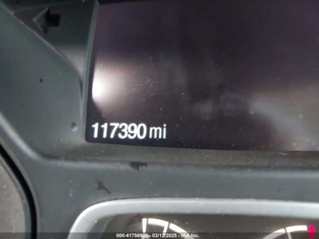 1FMCU0J95HUA89255 Ford Escape Titanium