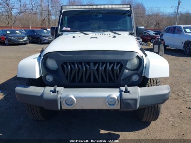 1C4HJWEG2EL265839 Jeep Wrangler Unlimited Sahara