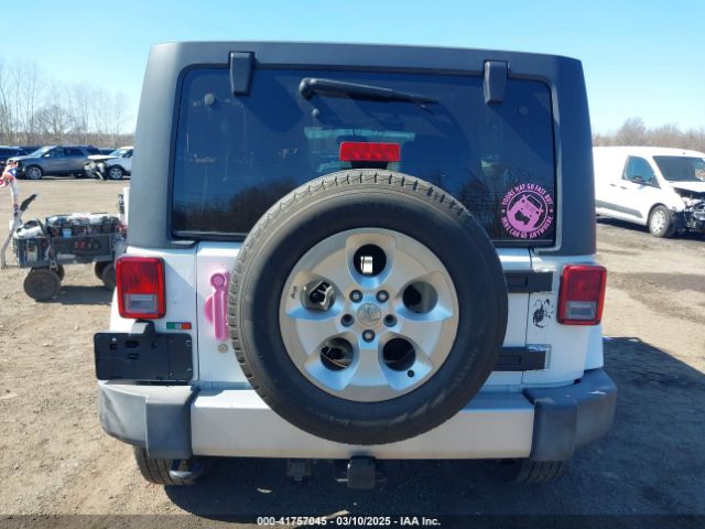 1C4HJWEG2EL265839 Jeep Wrangler Unlimited Sahara