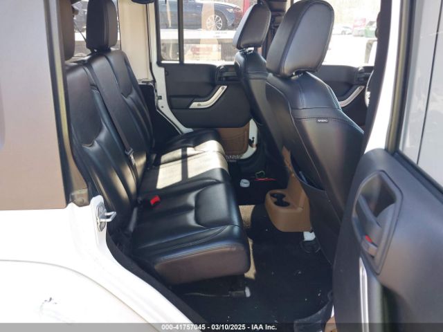 1C4HJWEG2EL265839 Jeep Wrangler Unlimited Sahara