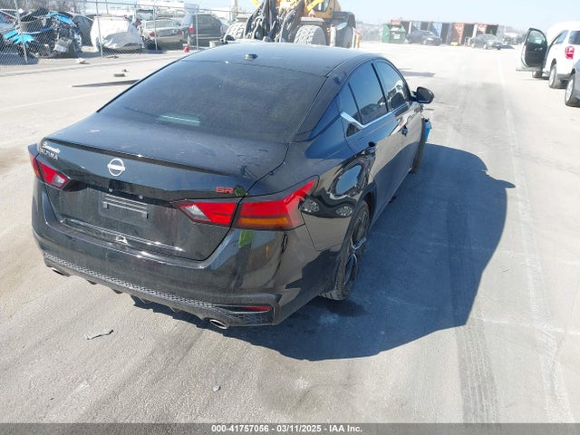1N4BL4CV0RN435878 Nissan Altima Sr Fwd