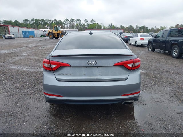 Hyundai Sonata 2017 5NPE24AF2HH470510 Image 16