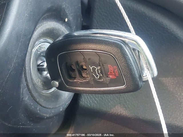 5XYZTDLB5GG349808 Hyundai Santa Fe Sport 2.4l