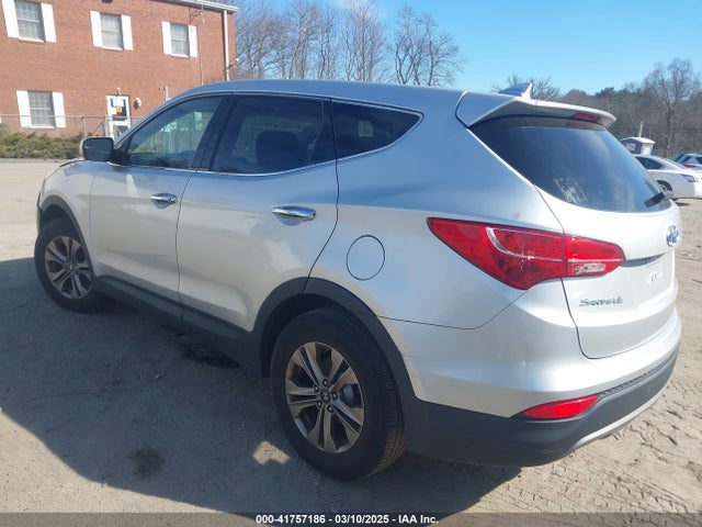 5XYZTDLB5GG349808 Hyundai Santa Fe Sport 2.4l