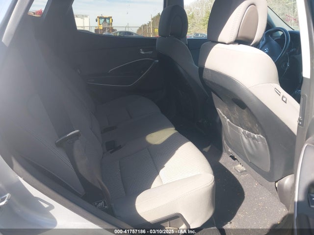 5XYZTDLB5GG349808 Hyundai Santa Fe Sport 2.4l