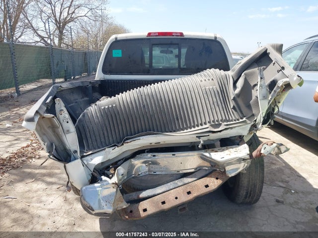 1N6AD0ERXJN735778 Nissan Frontier Sv