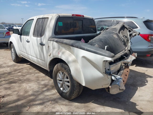 1N6AD0ERXJN735778 Nissan Frontier Sv