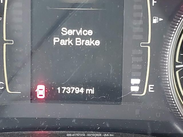 1C4PJMCSXEW232478 Jeep Cherokee Latitude