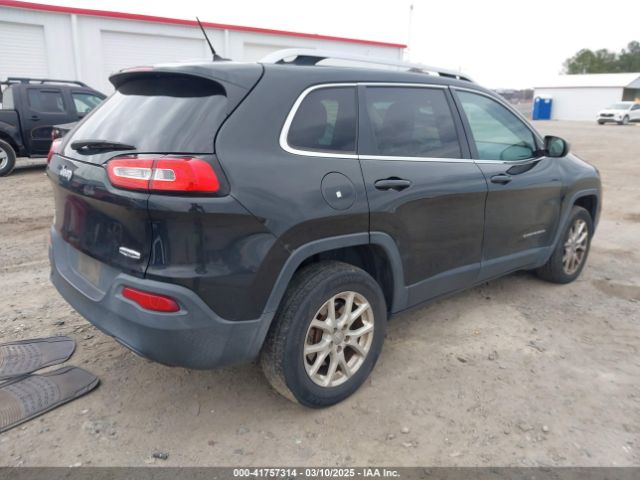 1C4PJMCSXEW232478 Jeep Cherokee Latitude