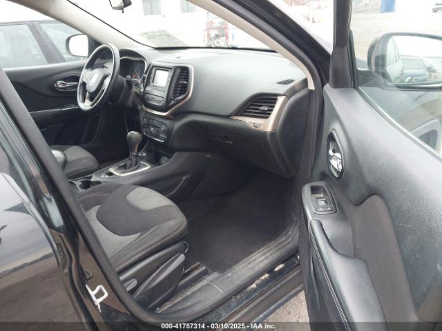 1C4PJMCSXEW232478 Jeep Cherokee Latitude