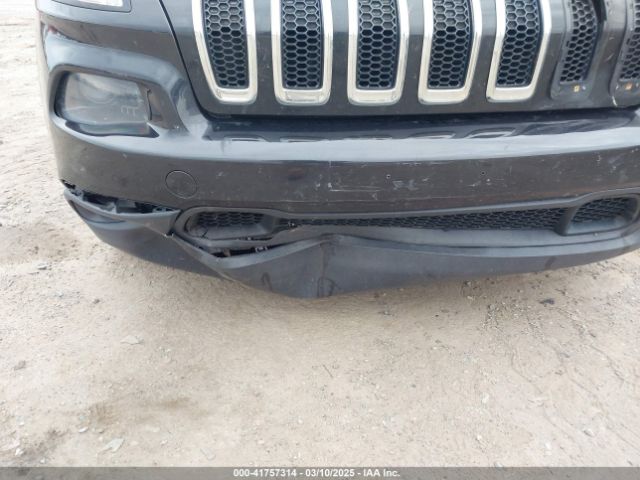 1C4PJMCSXEW232478 Jeep Cherokee Latitude