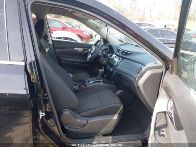 5N1AT2MV9JC751851 Nissan ROGUE SV