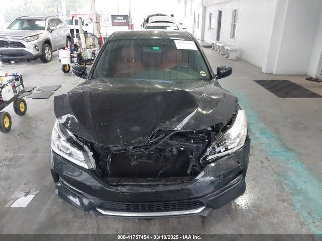 1HGCR2F53GA220272 Honda Accord Sport