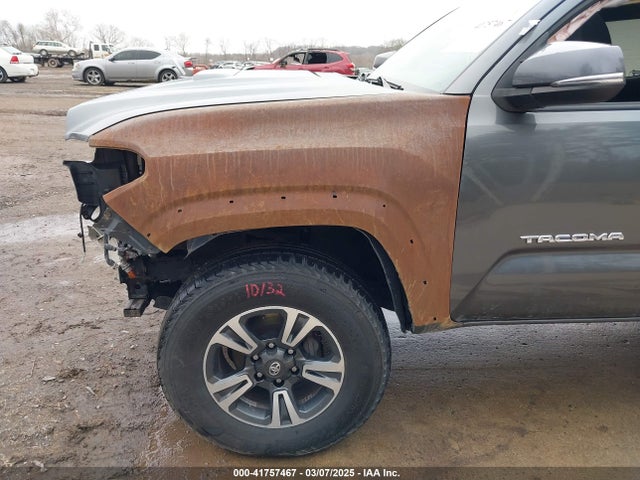 3TMCZ5AN3HM113332 Toyota Tacoma Trd Sport