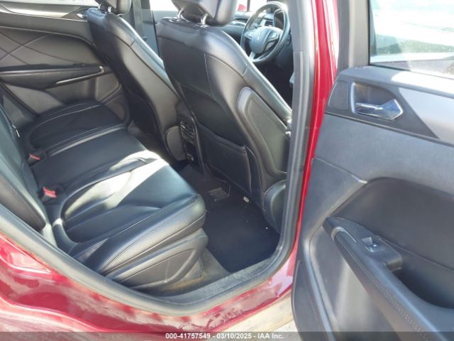 5LMCJ1C9XGUJ11208 Lincoln Mkc Premier