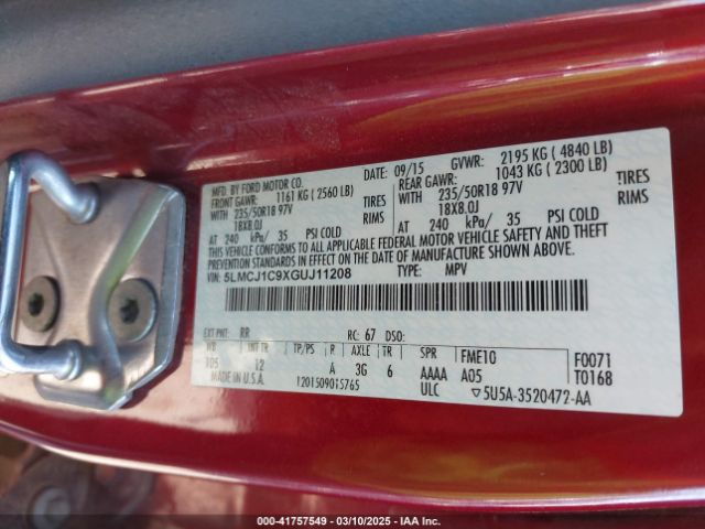 5LMCJ1C9XGUJ11208 Lincoln Mkc Premier