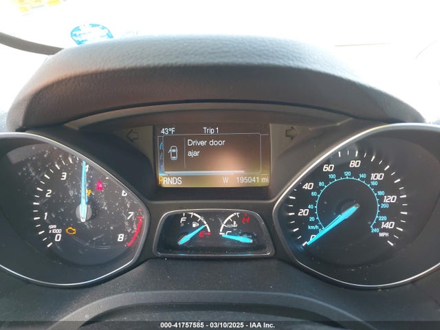 1FMCU9GXXEUD58338 Ford ESCAPE SE
