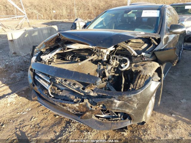 55SWF4KB1FU096373 Mercedes-Benz C 300 4matic/luxury 4matic/sport 4matic