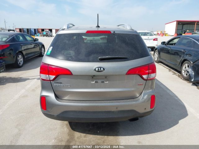 5XYKTCA6XFG559899 KIA SORENTO LX
