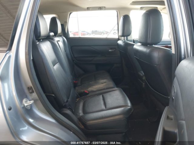 JA4AD3A30FZ013994 Mitsubishi Outlander Se