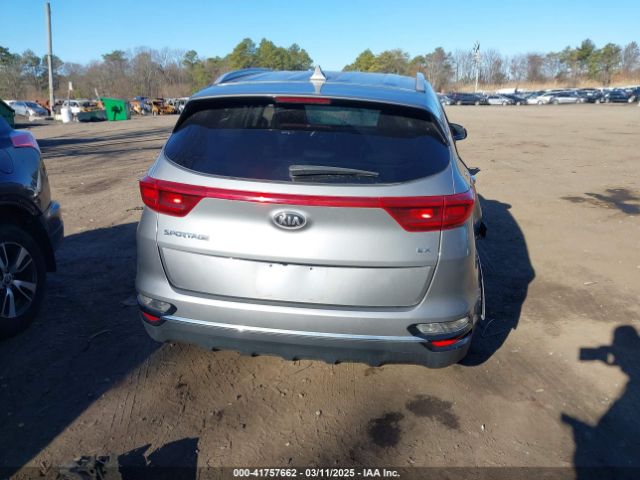 KNDPNCAC8M7854533 KIA Sportage Ex