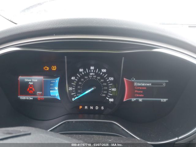 3FA6P0HD0FR263178 Ford FUSION SE