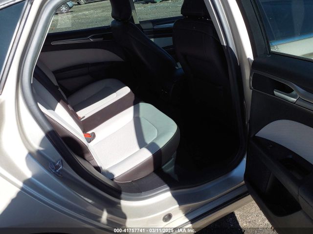2019 FORD FUSION 3FA6P0HD8KR229211 Photo 7