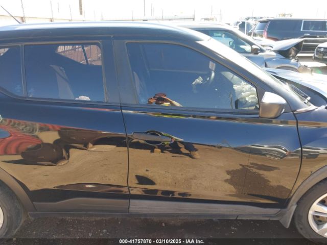 3N1CP5CU4KL542814 Nissan KICKS S