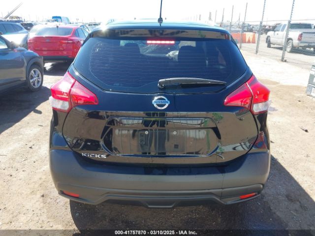 3N1CP5CU4KL542814 Nissan KICKS S
