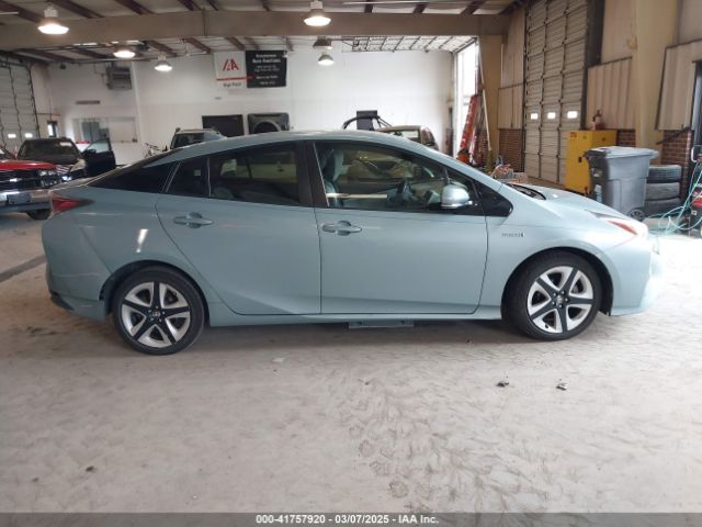 JTDKARFU6G3014109 Toyota Prius Four Touring