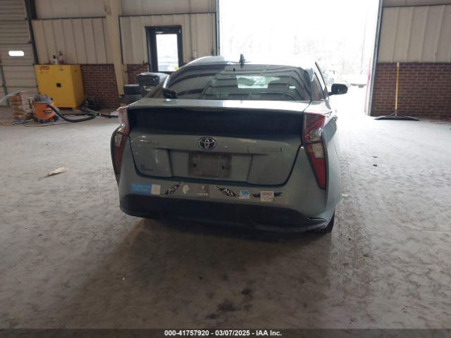 JTDKARFU6G3014109 Toyota Prius Four Touring