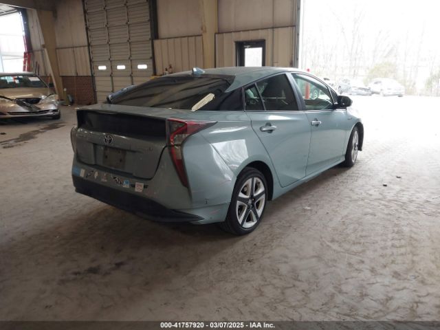 JTDKARFU6G3014109 Toyota Prius Four Touring