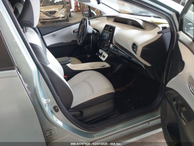 JTDKARFU6G3014109 Toyota Prius Four Touring