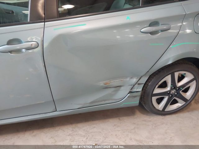 JTDKARFU6G3014109 Toyota Prius Four Touring