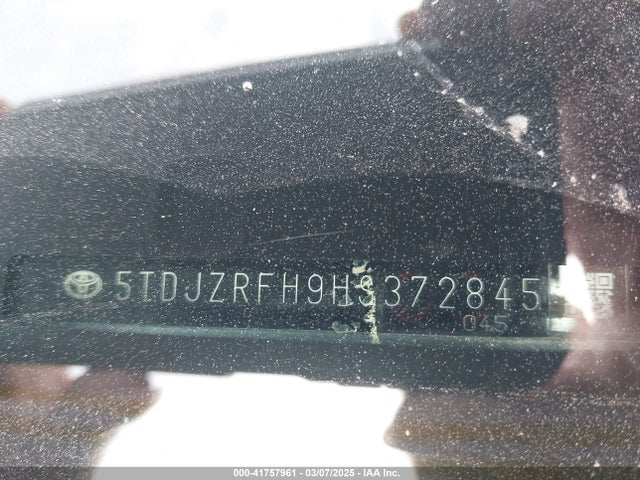 5TDJZRFH9HS372845 Toyota Highlander Xle