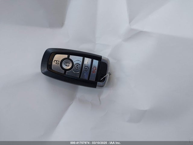 2FMPK4K96LBA00515 Ford Edge Titanium