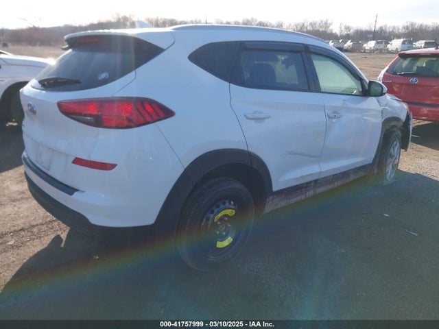 KM8J33A4XKU989155 Hyundai Tucson Value