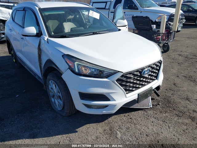 KM8J33A4XKU989155 Hyundai Tucson Value